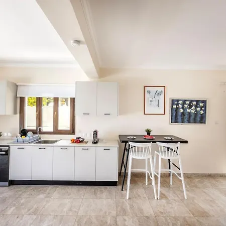 Sunnyvillas: 4br Seafront Villa*private Pool*bw44 Villa *